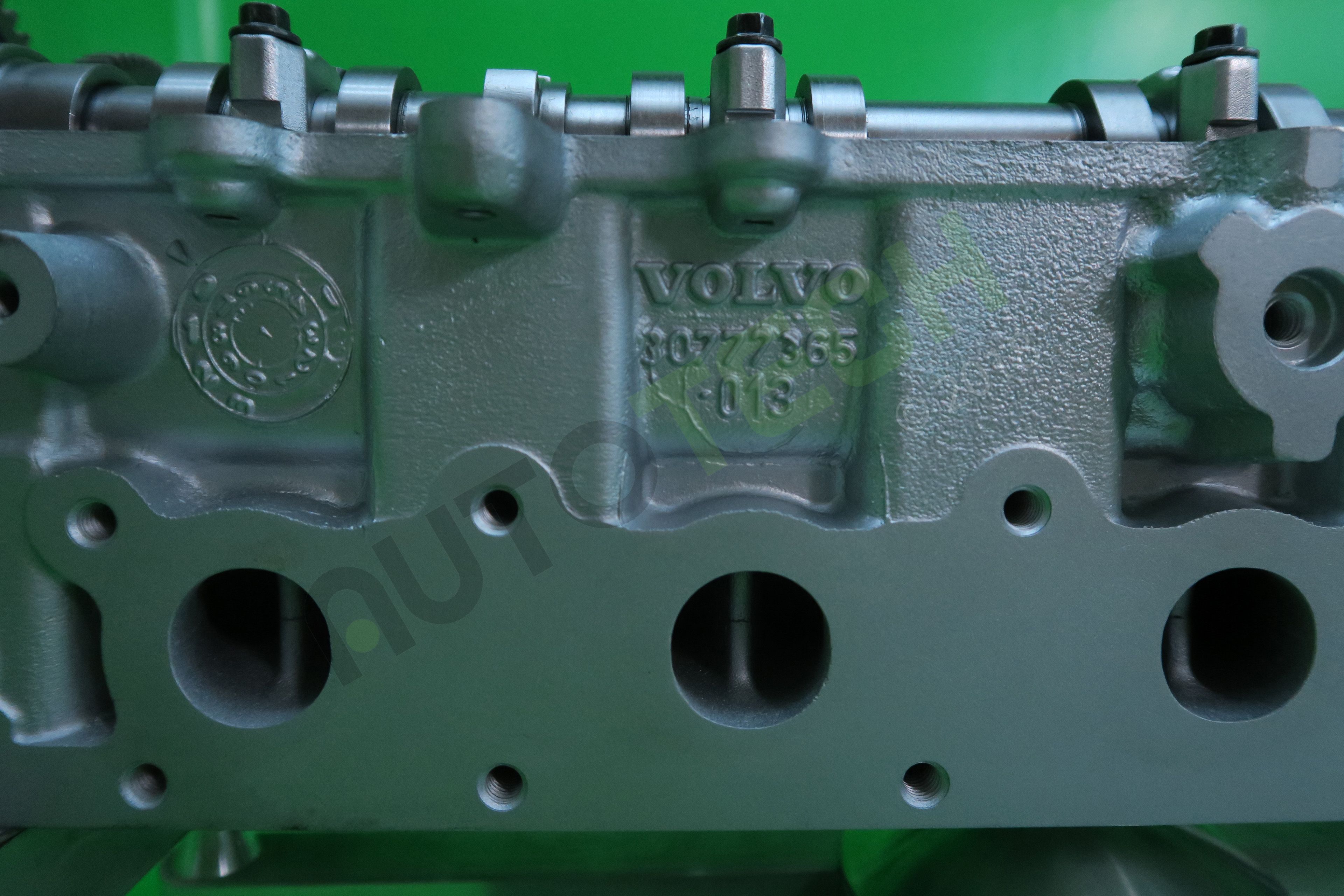 D4 SE LUX - Volvo D3 D4 D5 Reconditioned Cylinder Head 2.4