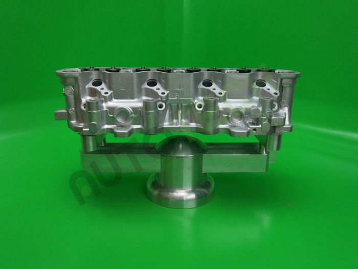 Land Rover 200 TDI Diesel Reconditioned Cylinder Head