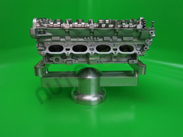 Volkswagen V8 Reconditioned Cylinder Head